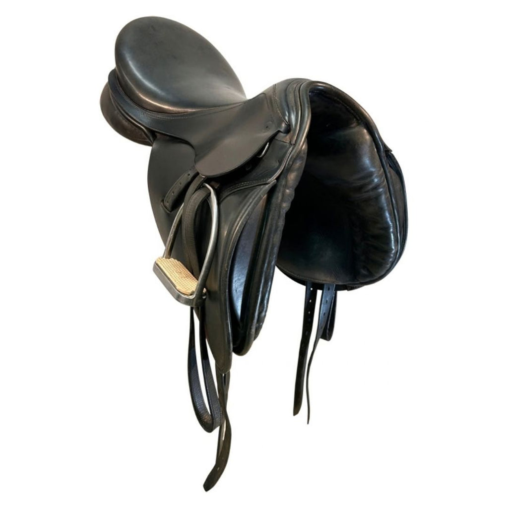 Premium Leather Dressage Horse Saddle – Classic English Design with Stainless Steel Hardware