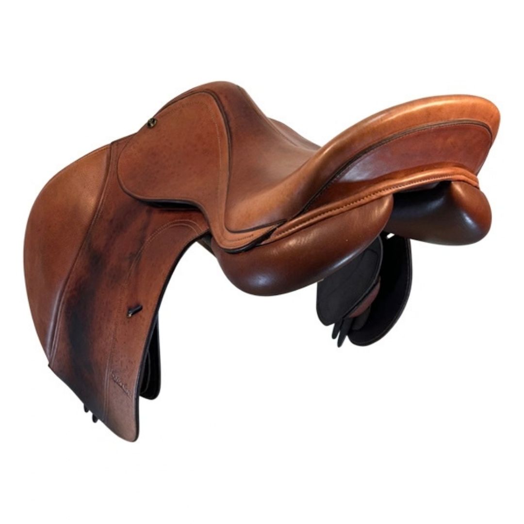 Ovation Close Contact English Saddle – Leather Seat with Tree