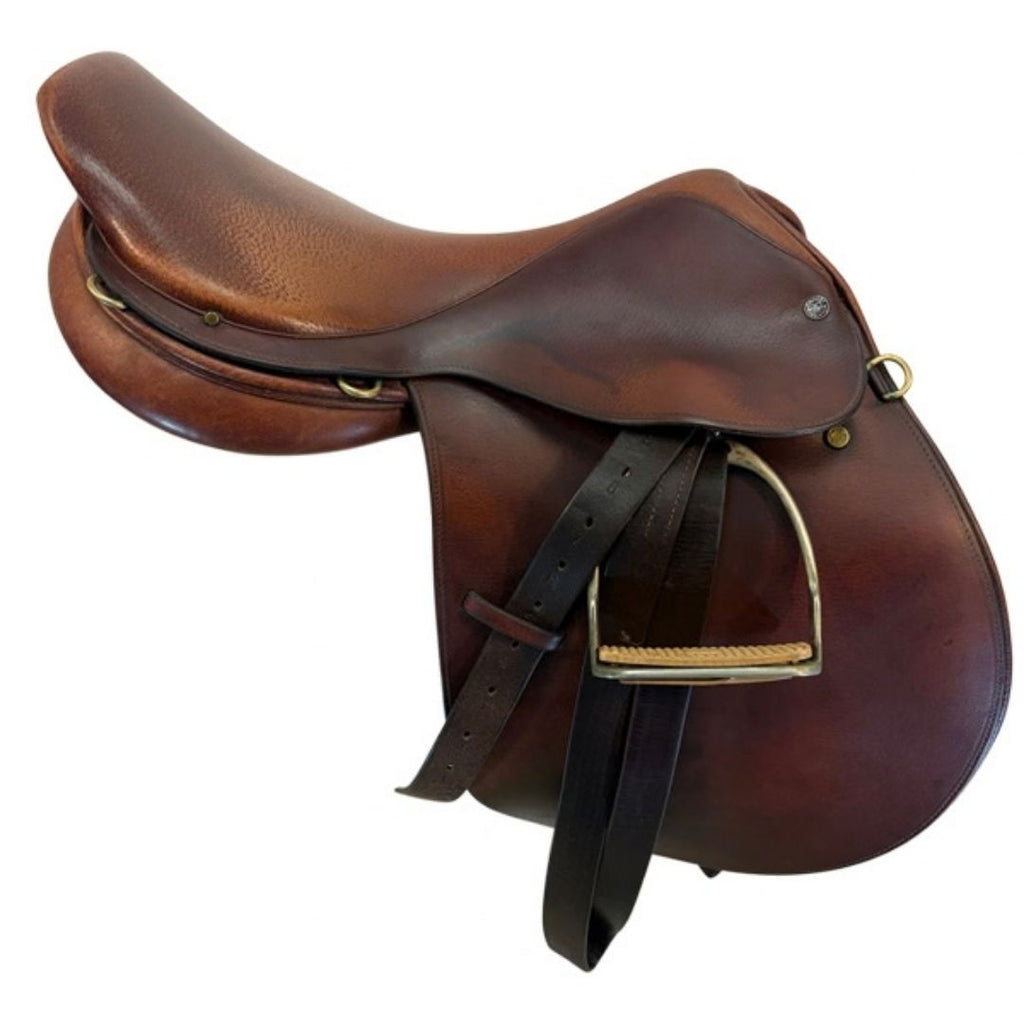 Crosby Close Contact English Saddle – Leather Seat & Brass Hardware