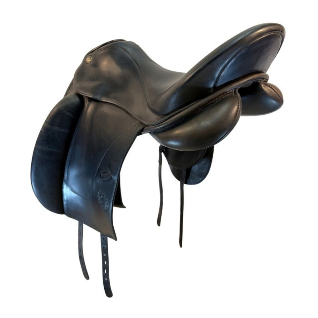 Premium Genuine Leather Dressage Saddle – English Saddle with Narrow Tree