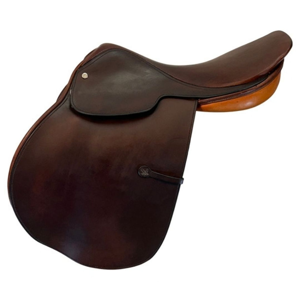Falcon Close Contact English Saddle – Leather Seat & English Billet Rigging