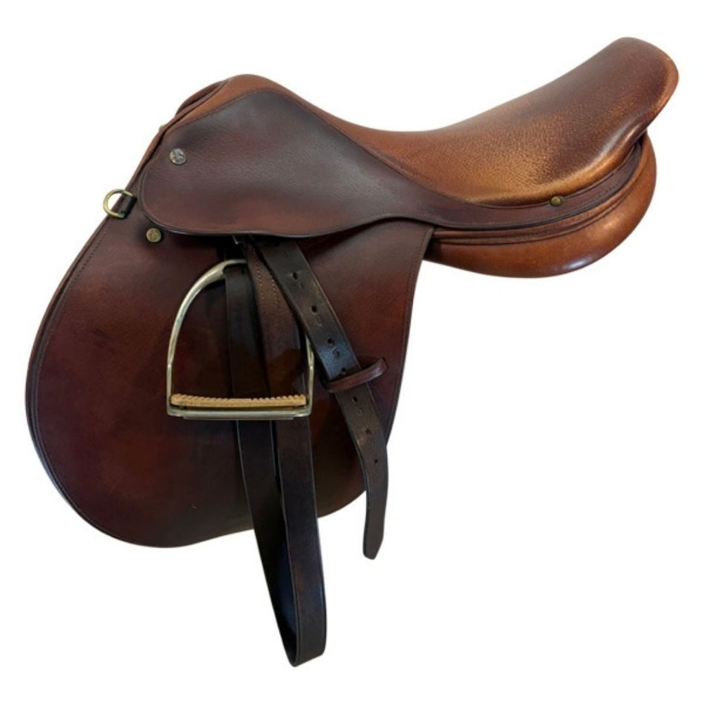 Crosby Close Contact English Saddle – Leather Seat & Brass Hardware